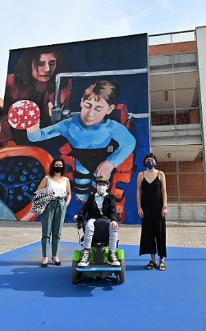 Noticia UPV La UPV Y Las Naves Le Rinden Tributo Con Un Mural De